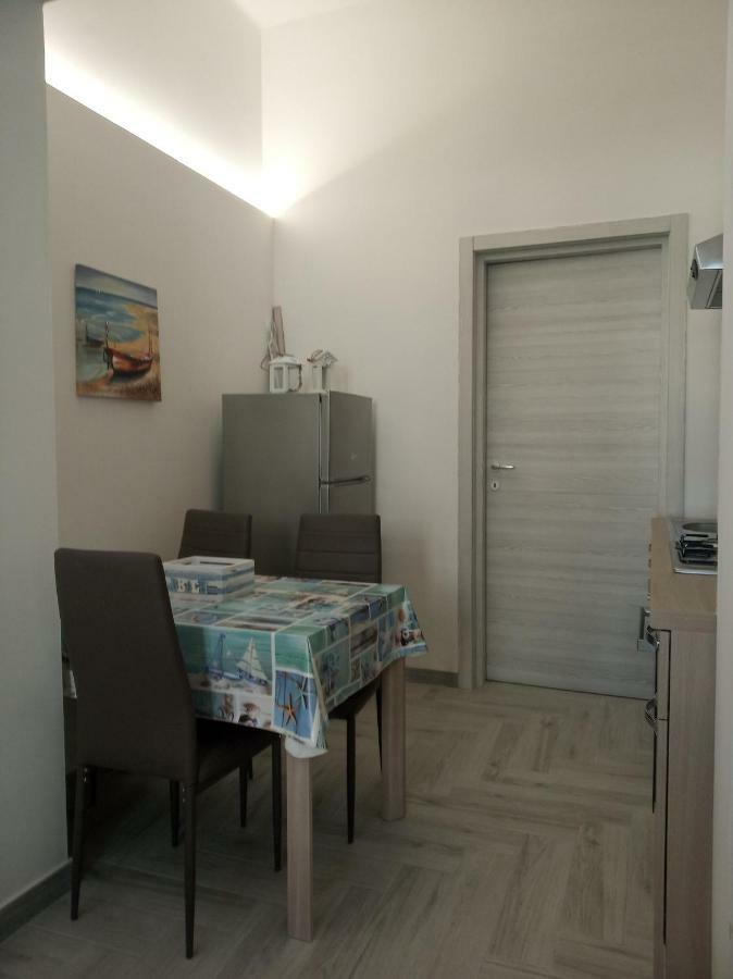 Acquazzurra Affittacamere Torre Lapillo Exterior photo